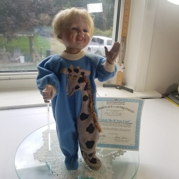 Ashton Drake Porcelain Doll Catch Me If You Can Caught in The Act Mary Tretter - Picture 1 of 10